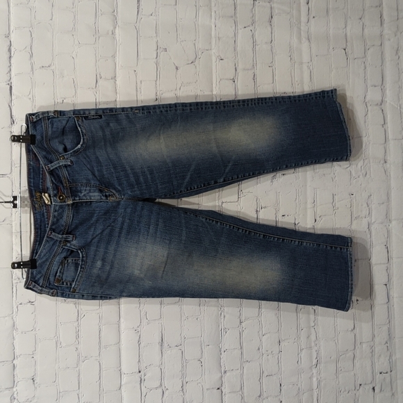 Silver Jeans Akio Capri - Picture 2 of 7